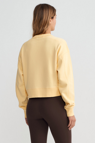 CROPPED SWEATSHIRT - BUTTER YELLOW