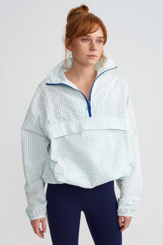 KRINKLE SWEATSHIRT – Seersucker – WHITE STRIPED