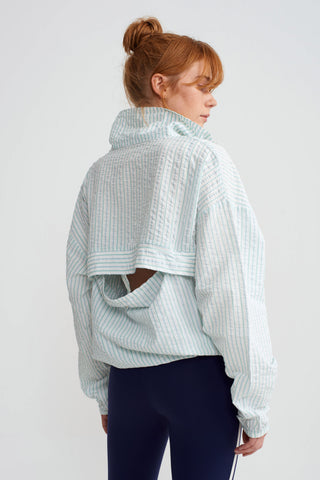 KRINKLE SWEATSHIRT – Seersucker – WHITE STRIPED