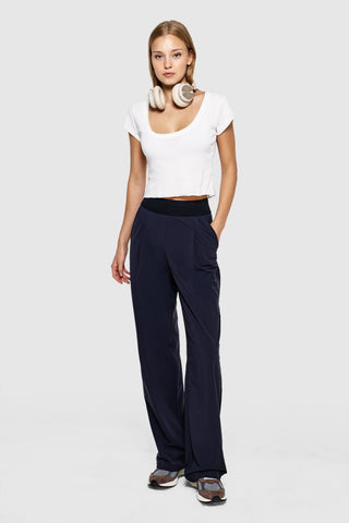 CORP SPORTS-TECHSILK– UNISEX TRAVEL PANTS