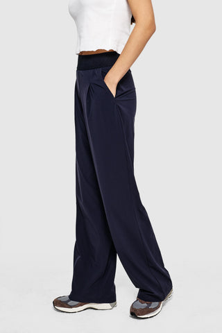 CORP SPORTS-TECHSILK– UNISEX TRAVEL PANTS