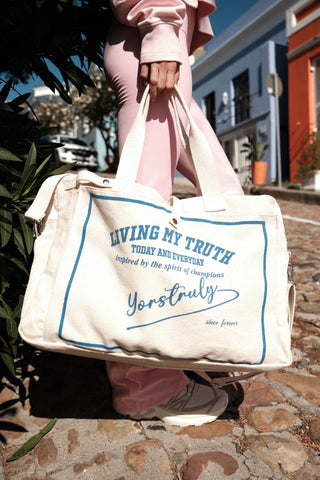 LIVING MY TRUTH - EVERYDAY BAG